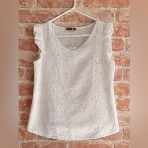 NWT, Valentina Naldi, made in Italy, 100% cotton eyelet top
